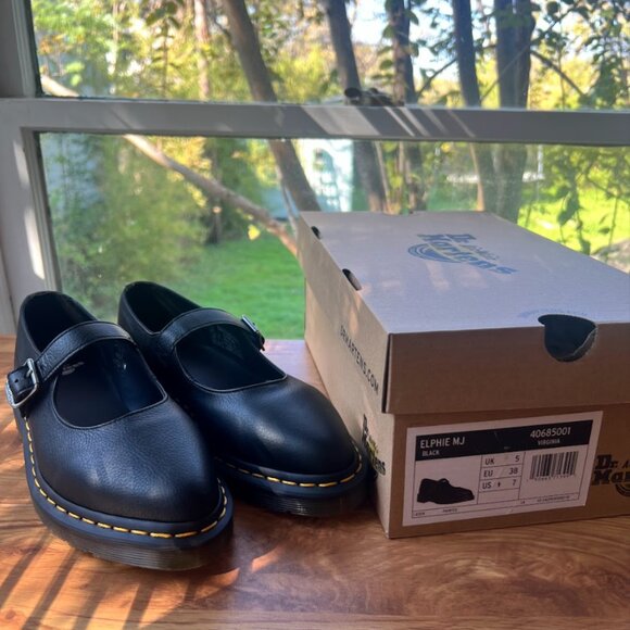 Dr Martens BRAND-NEW Elphie Virginia Leather Mary Jane Shoes Women's Sz 7 - Picture 3 of 13